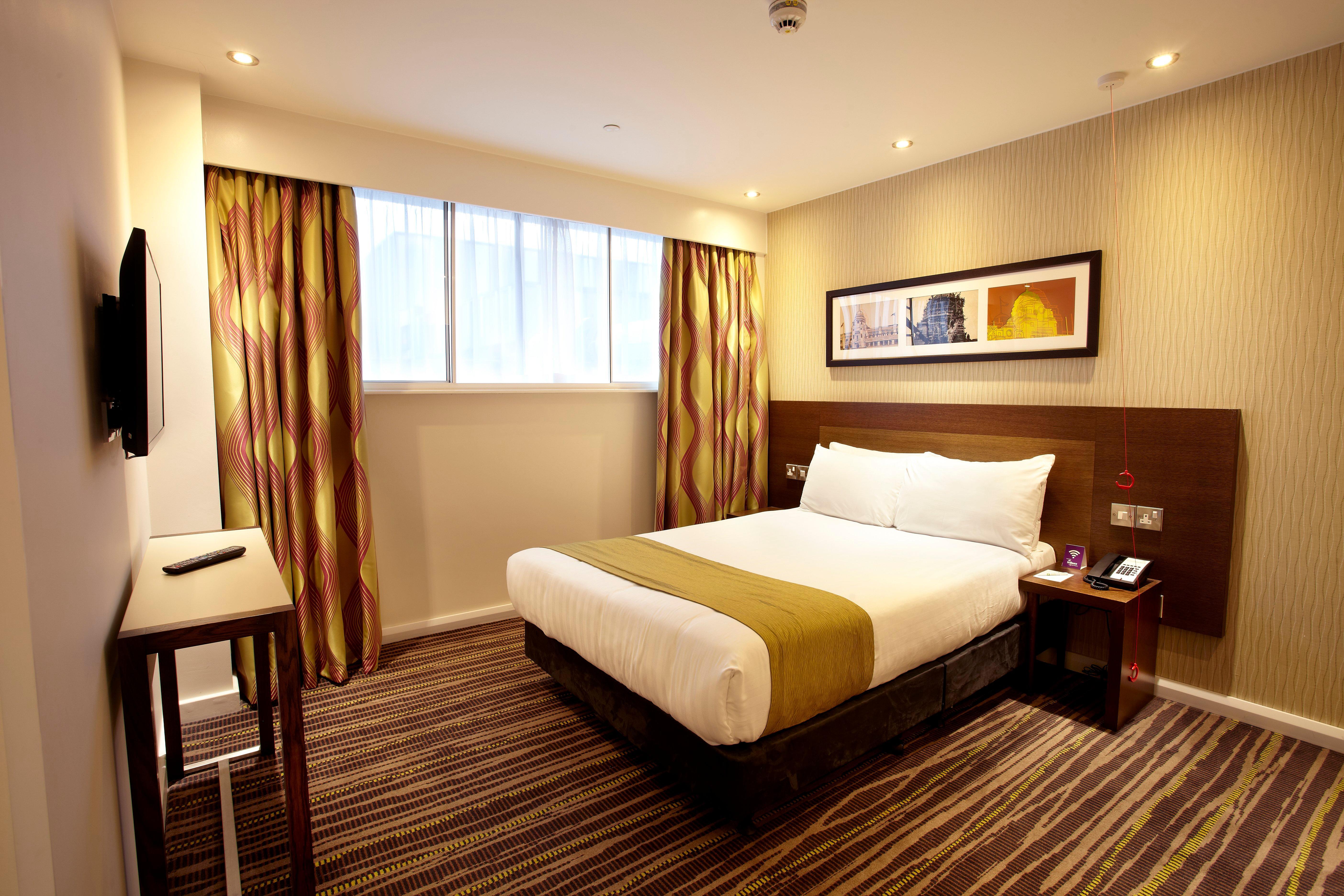Holiday Inn London - Wembley, An Ihg Hotel Екстер'єр фото